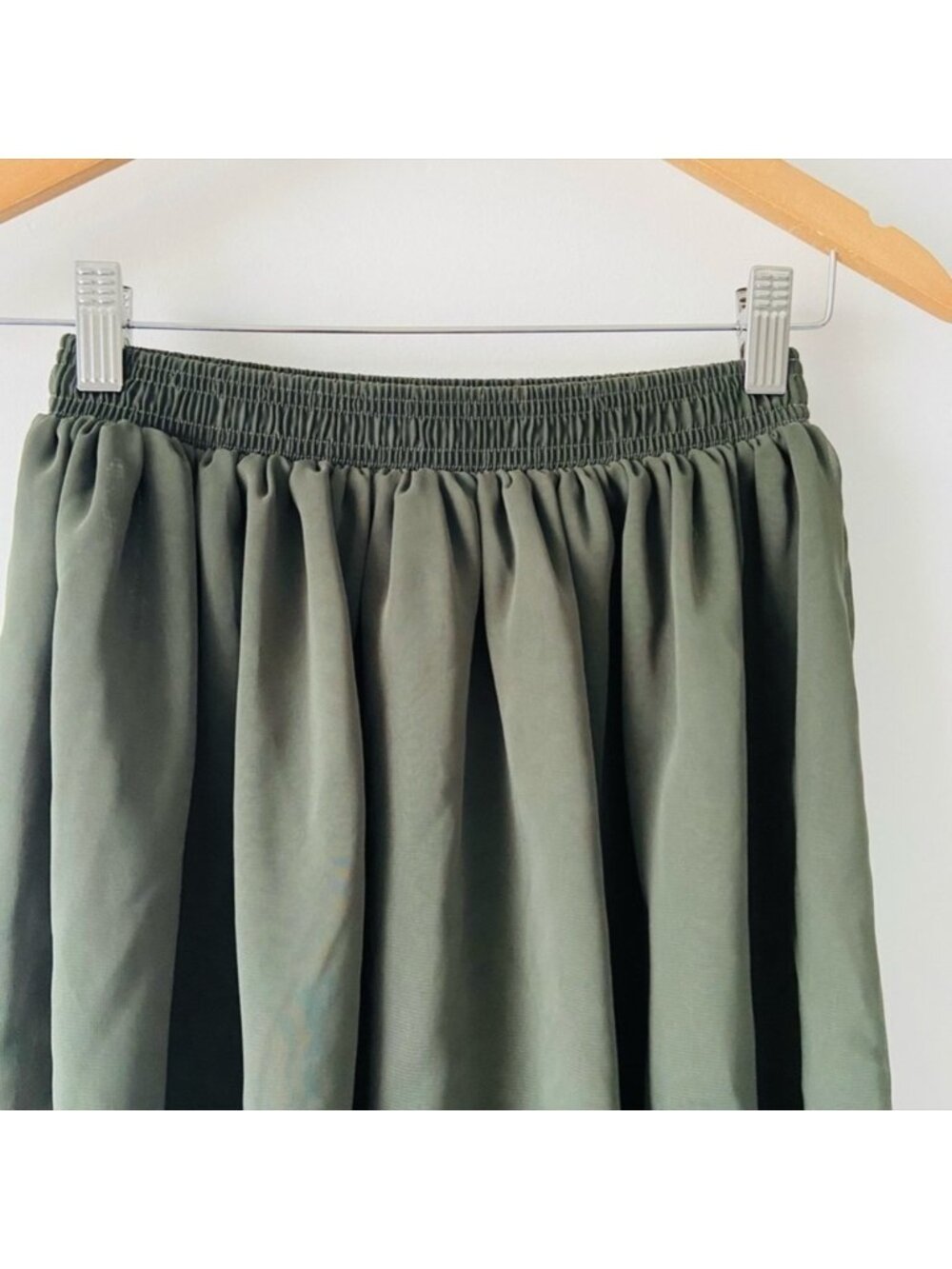 Green skirt M - Picture 2 of 2
